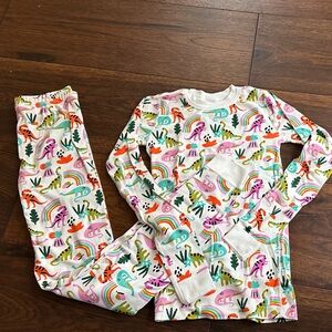 Hanna Andersson Colorful Dinosaur Pajama Set Never Been Worn